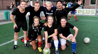 LunsjFotball Bedriftsduel Sixes 6v6 